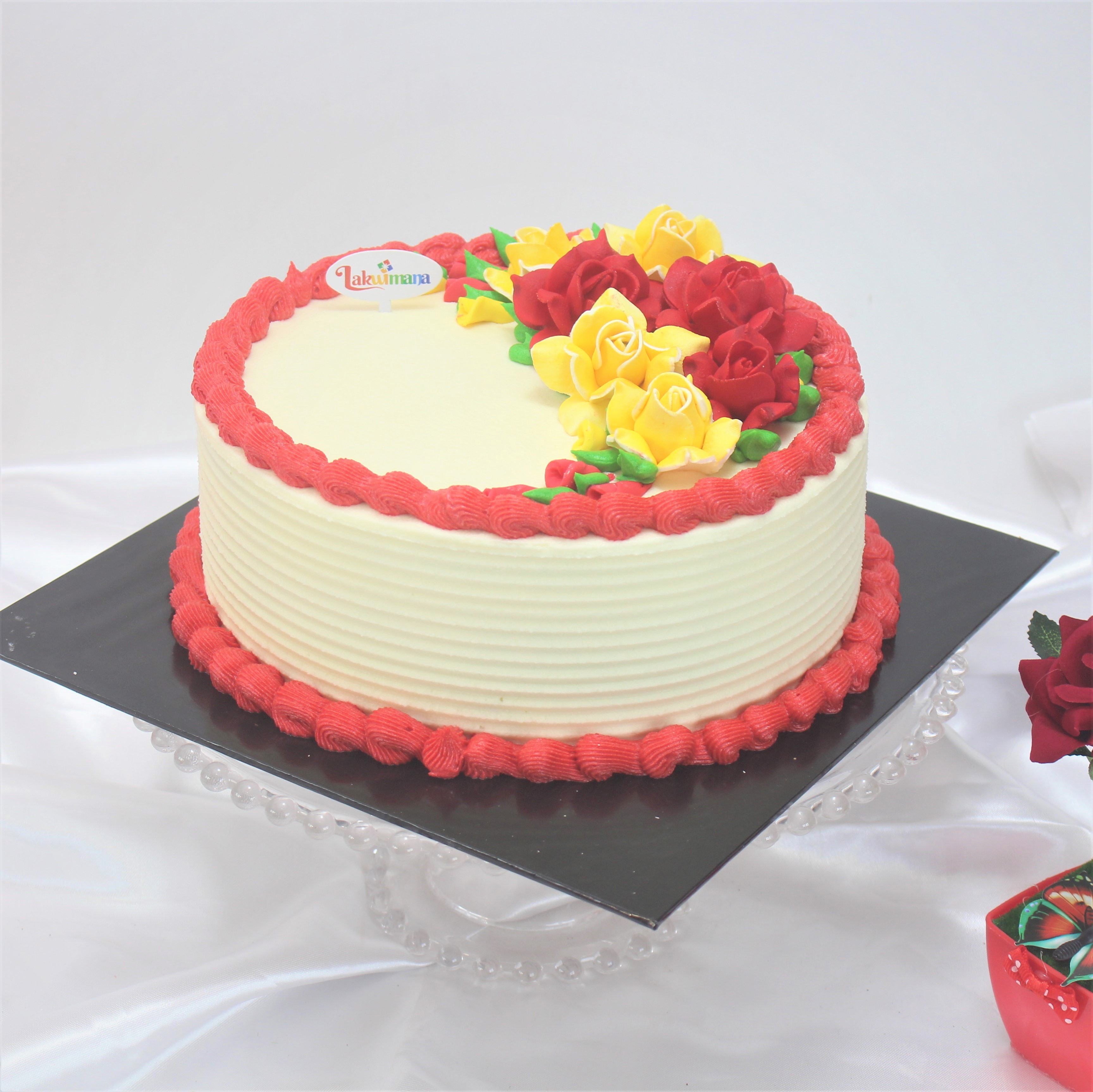 Birthday Roses Cake - 1.5kg